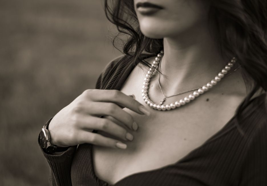 Smykkesymbolik: Betydning af Evil Eye, Hamsa, Hjerte, Uendelighed & flere